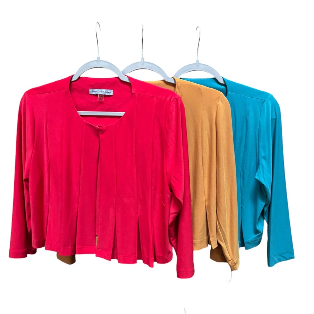 New with tags! Danny and Nicole Women's Cropped Jacket Cardigan Shrug